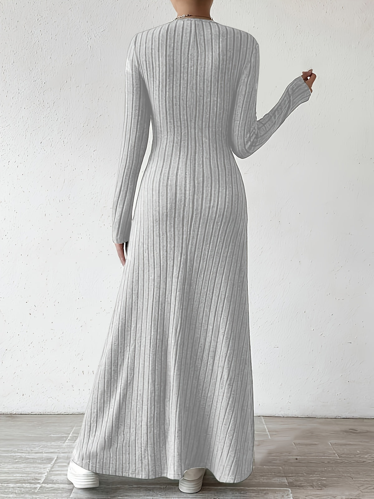 Iselin | Ribbed V-Neck A-Line Maxi Cocktail Dress for Women