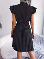 Daniëlle | Homecoming Dress with Bow Neck and Pleated Skirt