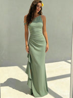 Heidi | One-Shoulder Ruched Cocktail Dress with High Slit
