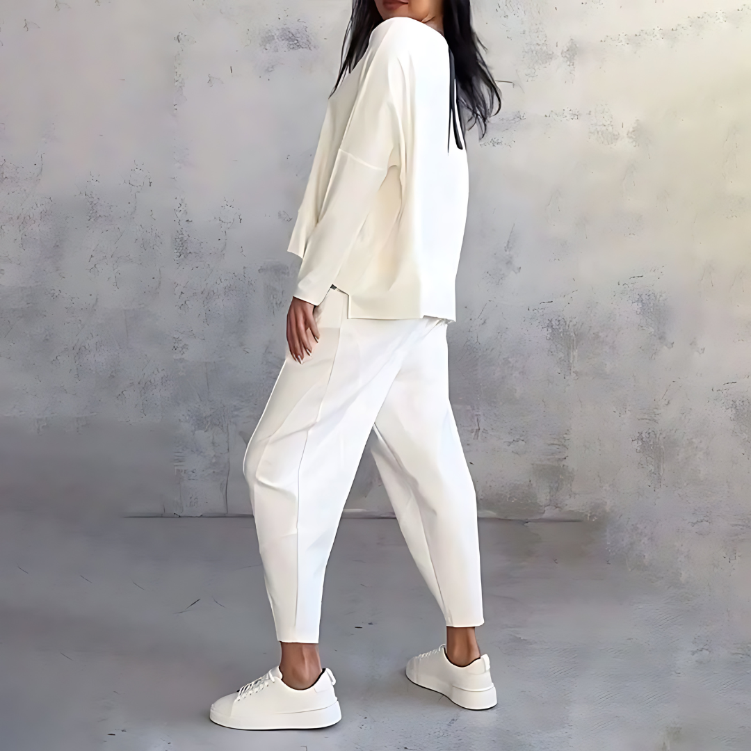 Sanne | Relaxed-Fit Crew Neck Two-Piece Lounge Set for Women