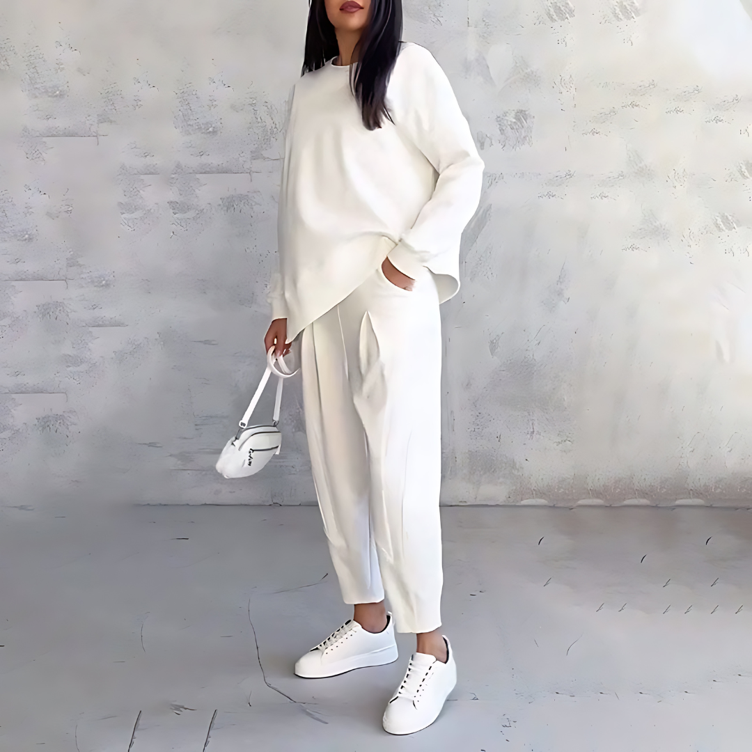 Sanne | Relaxed-Fit Crew Neck Two-Piece Lounge Set for Women