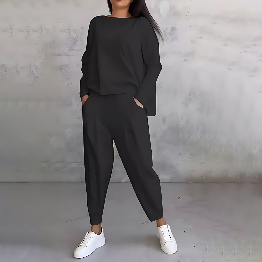 Sanne | Relaxed-Fit Crew Neck Two-Piece Lounge Set for Women