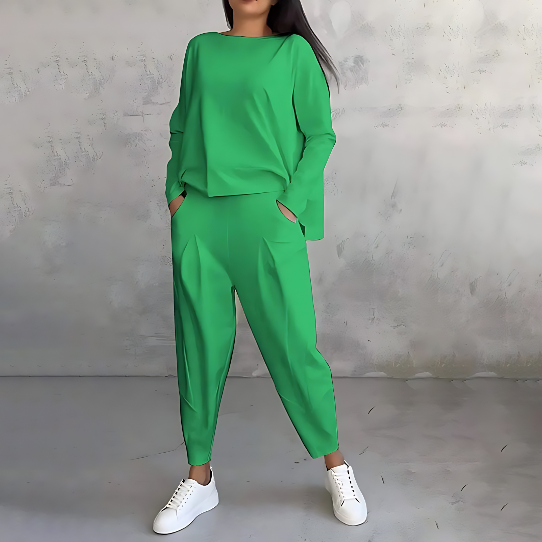 Sanne | Relaxed-Fit Crew Neck Two-Piece Lounge Set for Women