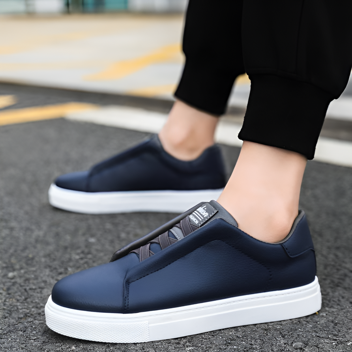 Bendix | Minimalist Low-Top Sneakers for Men