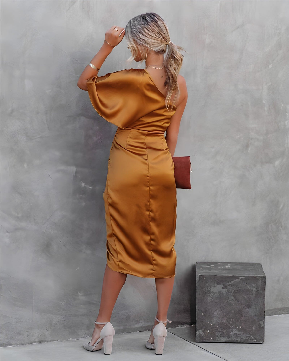 Ylva | One-Shoulder Ruched Bodycon Midi Dress for Women