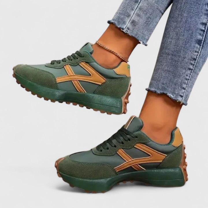 Lore | Chunky Lace-Up Platform Sneakers with Contrast Trim