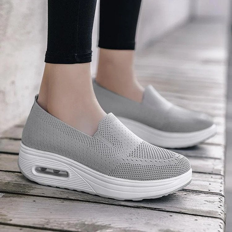 Nova | Cushioned Slip-On Sneakers with Ribbed Trim for Women