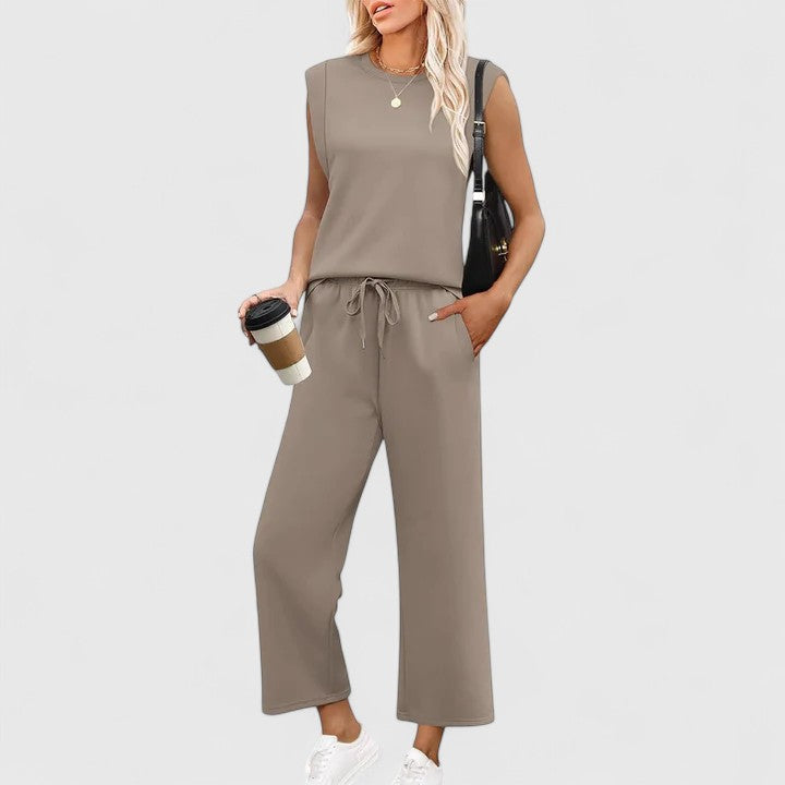 Rosalind | Round Neck Two-Piece Set with Wide Pants for Women